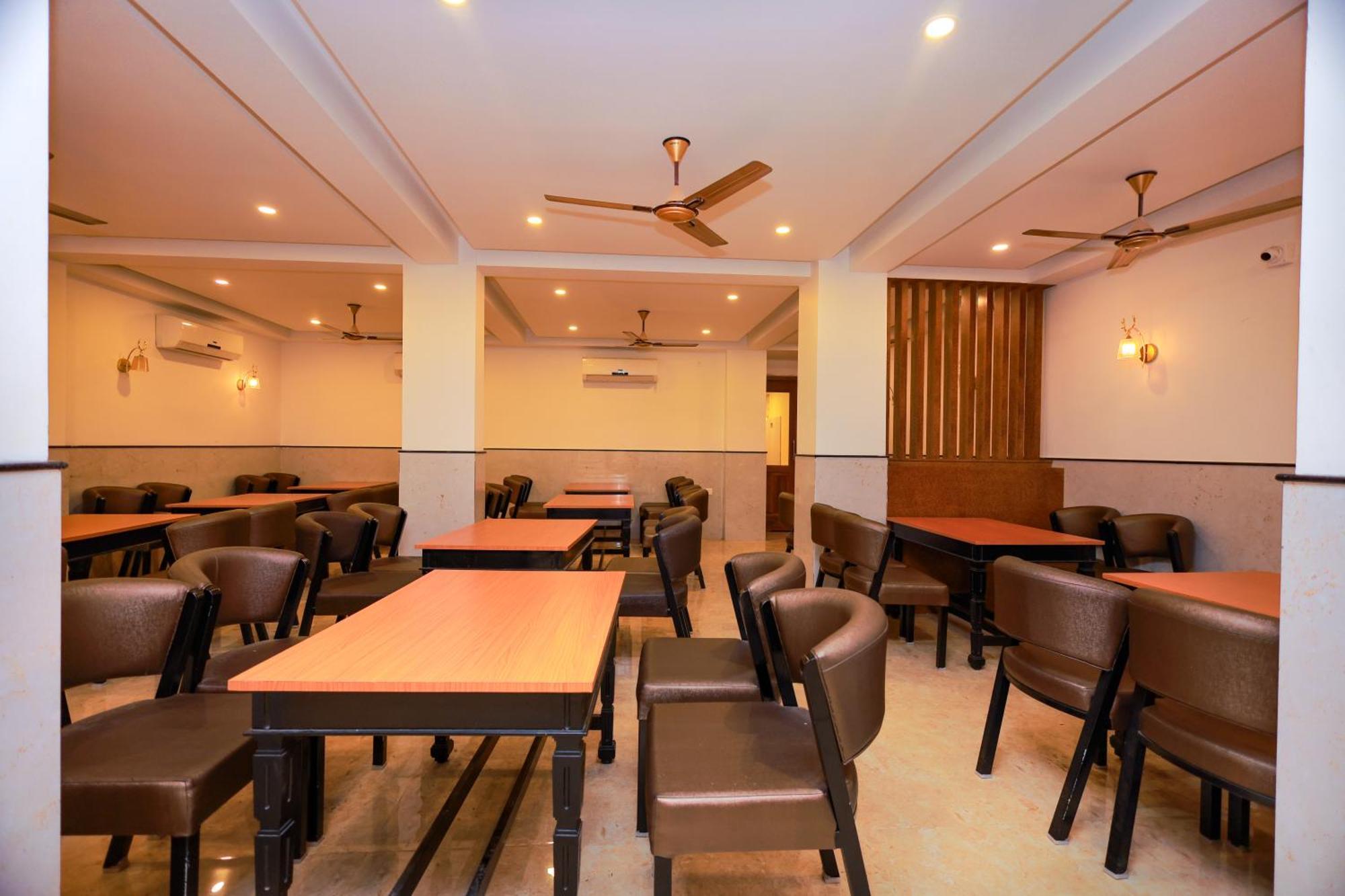 Hotel Sangam Kanyakumari Exteriör bild