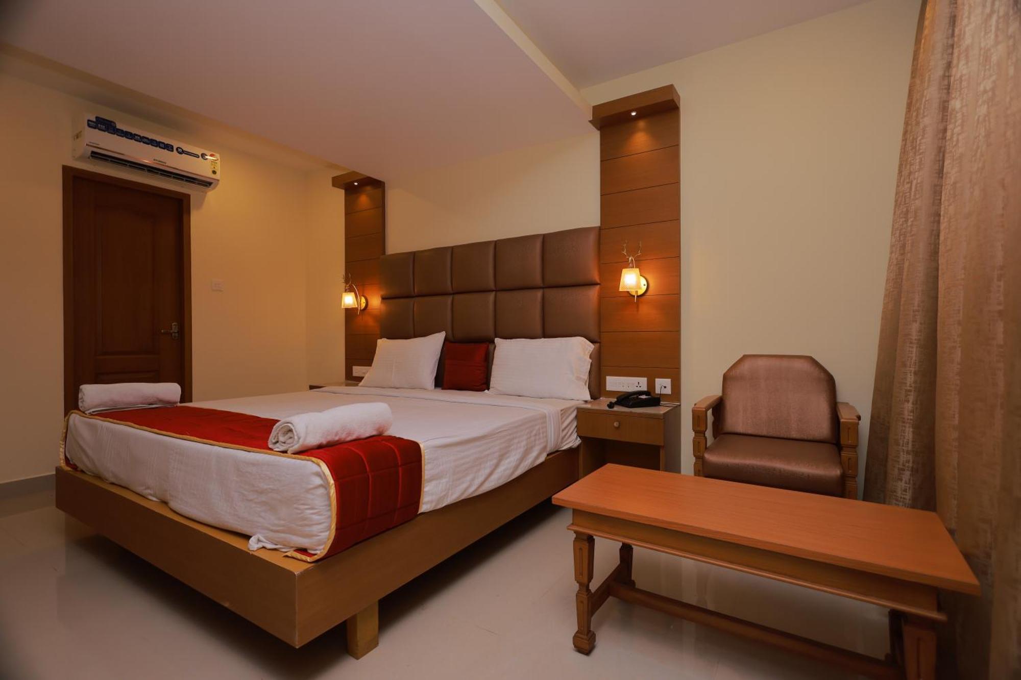Hotel Sangam Kanyakumari Exteriör bild