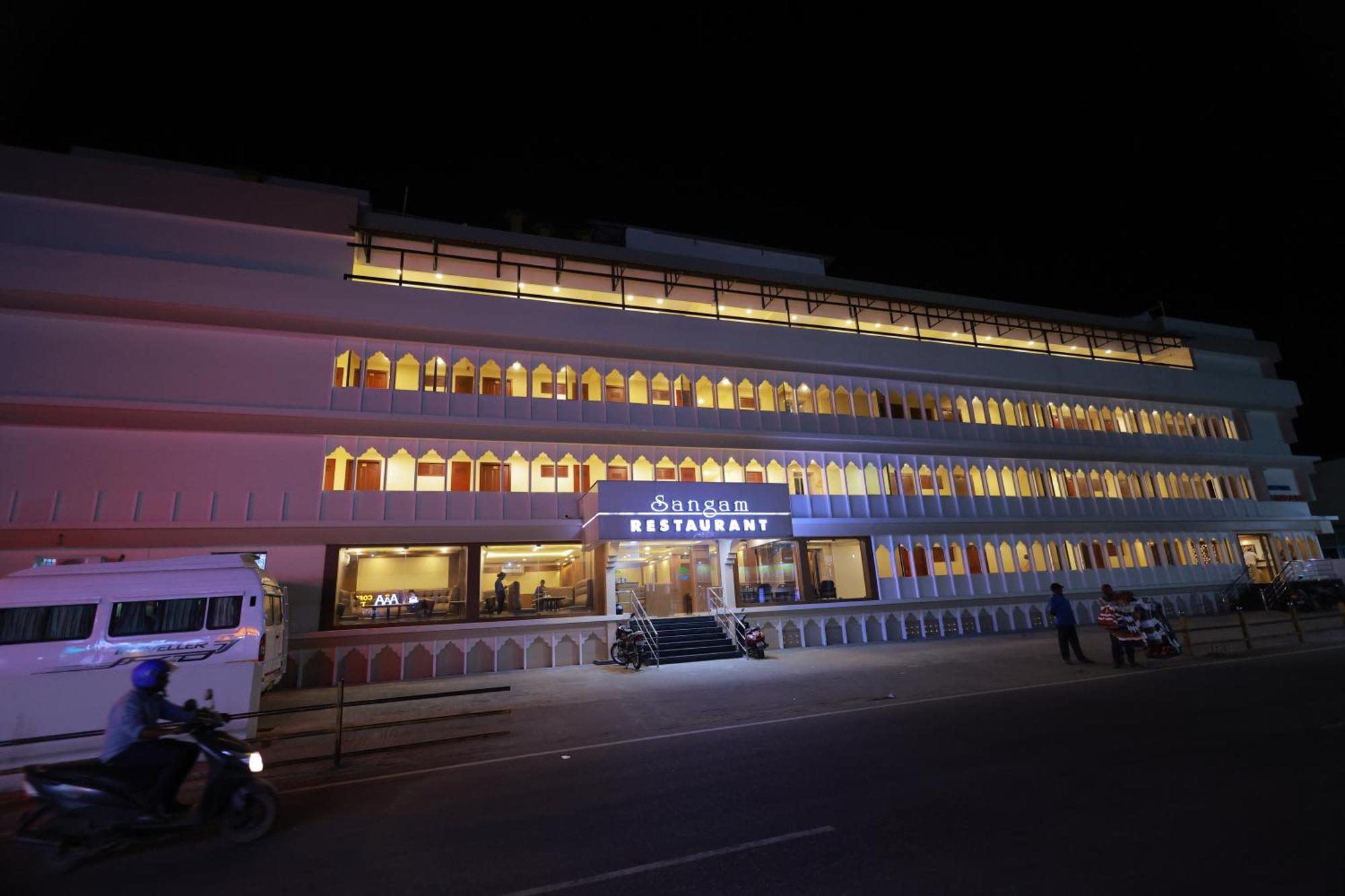 Hotel Sangam Kanyakumari Exteriör bild